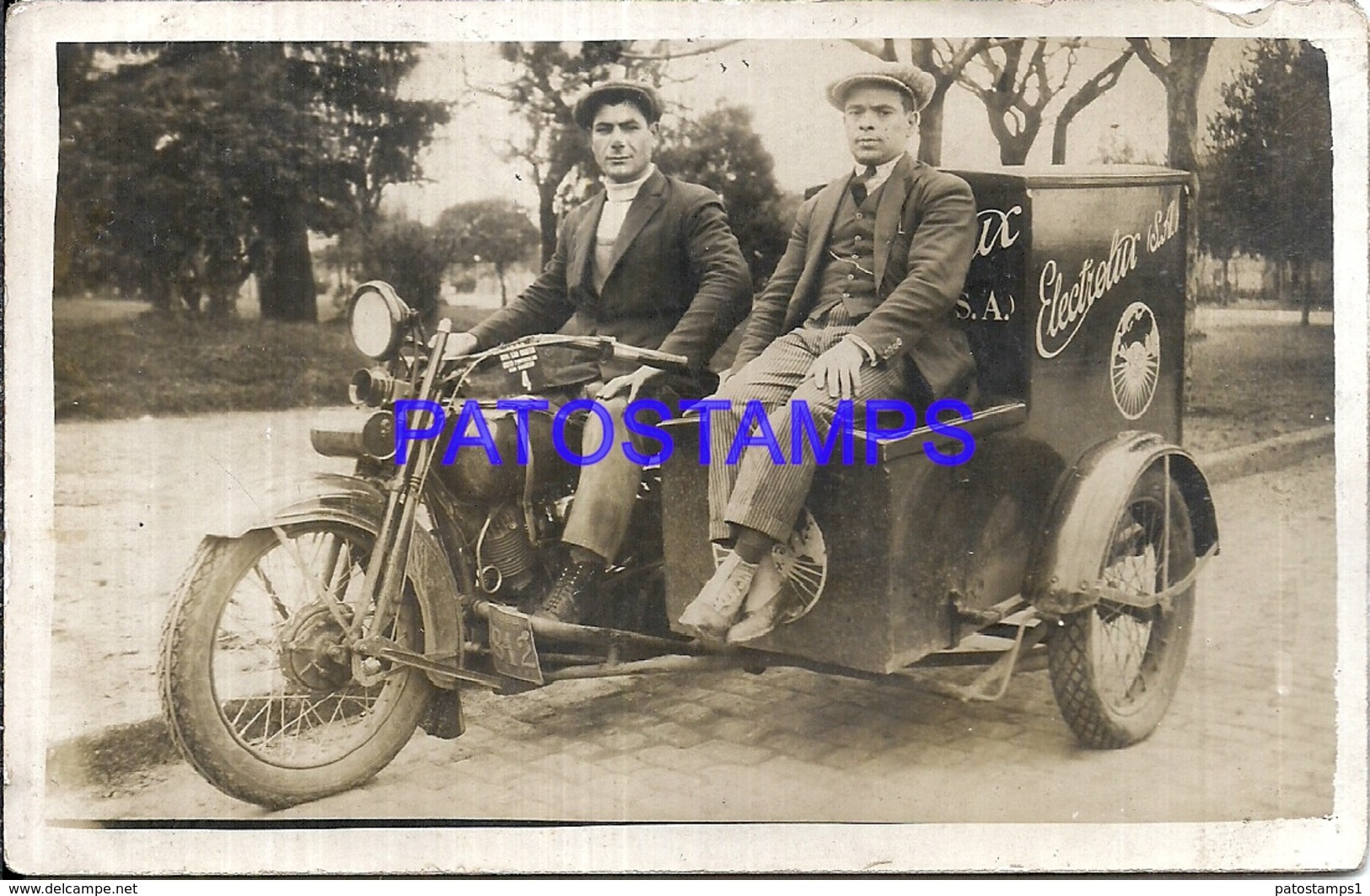 107541 REAL PHOTO MOTORCYCLE MOTO & TYPE SIDECAR ELECTRELUX S.A POSTAL POSTCARD - Motos