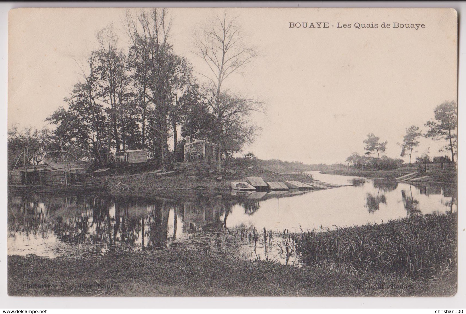 BOUAYE (44) : LES QUAIS DE BOUAYE - BATEAUX - CABANES - FILETS DE PECHE - CLICHE PEU COURANT - ECRITE 1906 -* 2 SCANS - - Bouaye