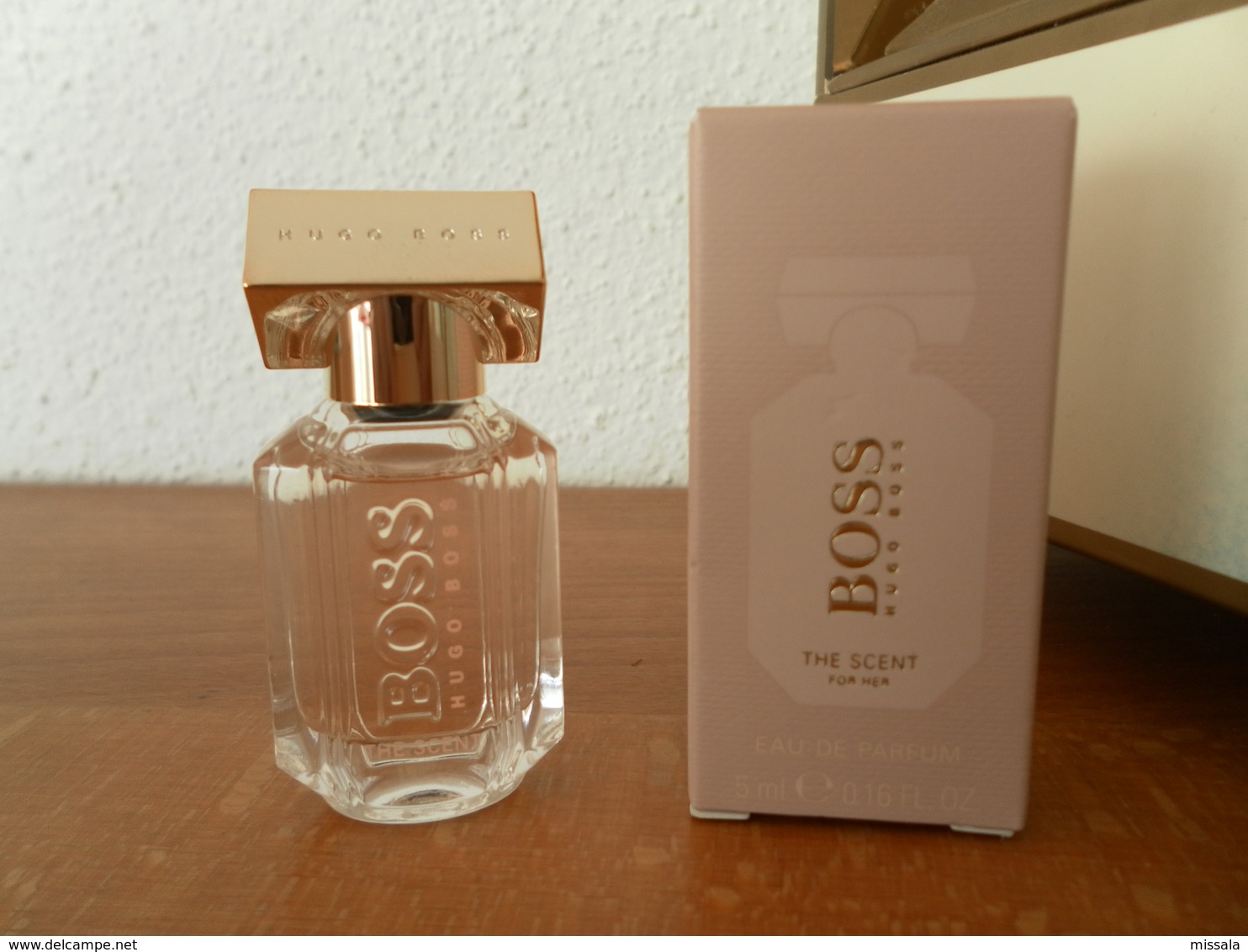 ACHAT IMMEDIAT;;;;MINIATURE BOSS THE SCENT FOR HER 5 ML EAU DE PARFUM - Miniatures Femmes (avec Boite)