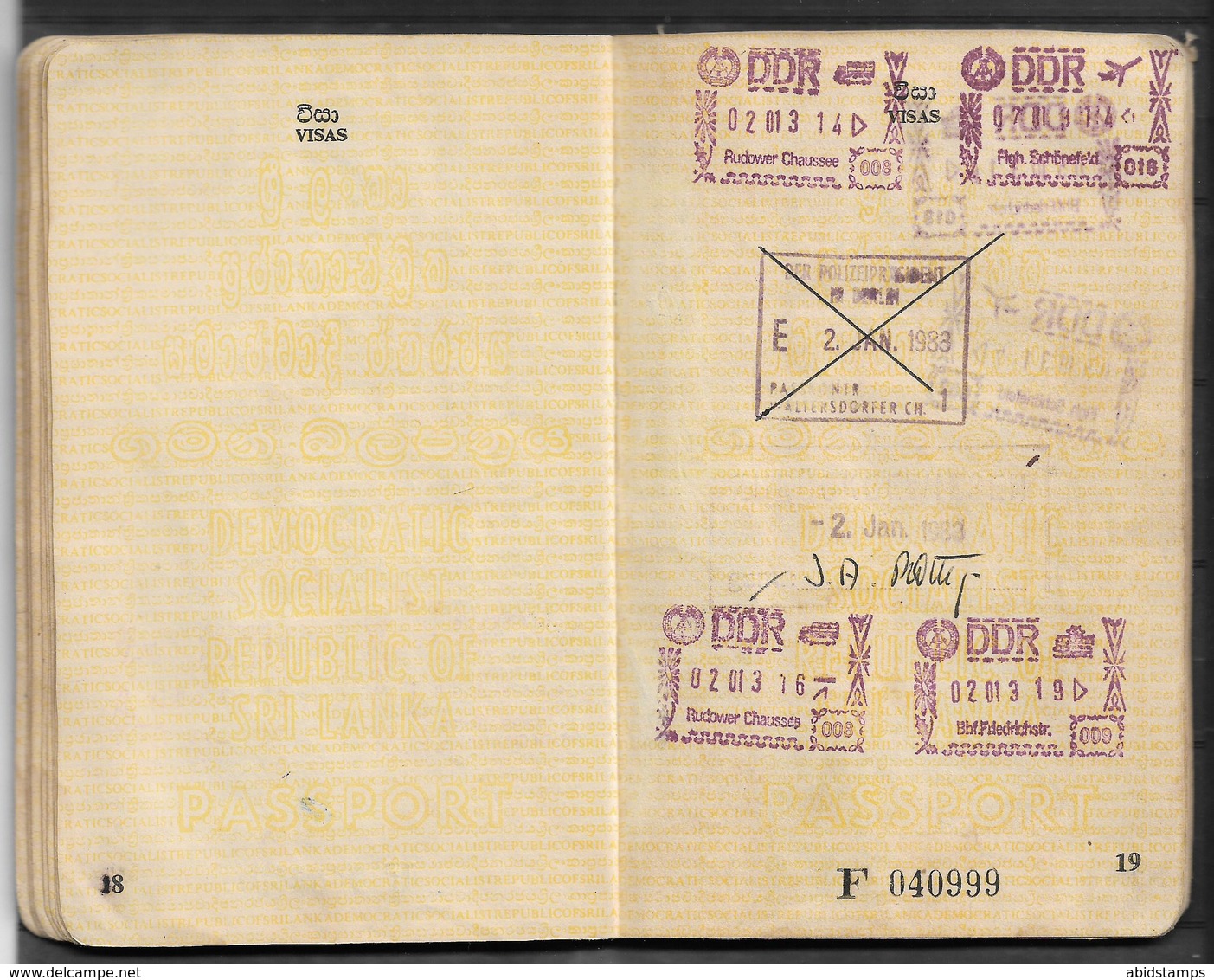 SRI LANKA  USED EXPIRED PASSPORT SYRIA VISA STAMPS ON PASSPORT