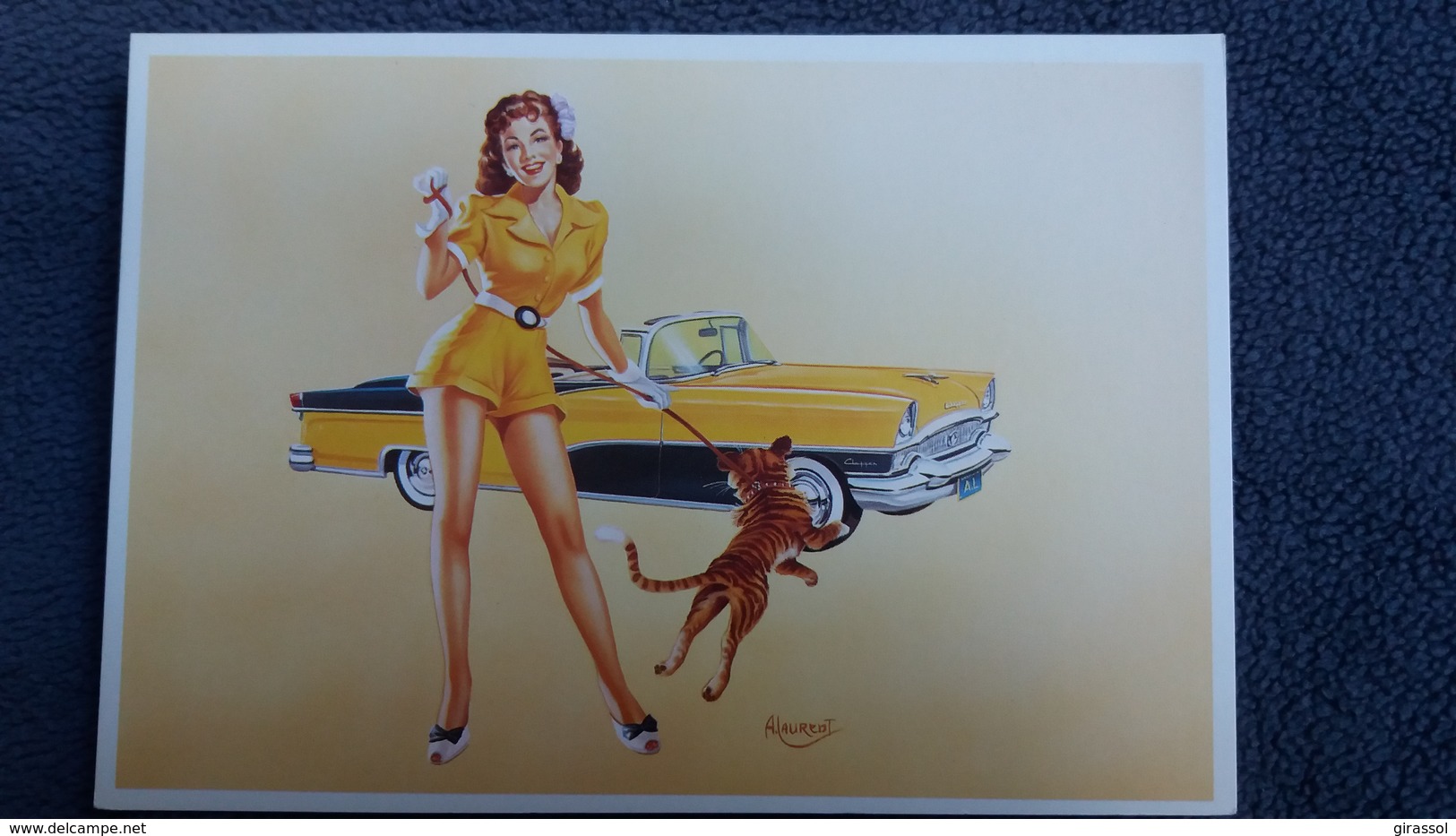 CPM PIN UP HUILE A LAURENT HABIT SEXY FELIN VOITURE CAR AMERICAINE AUTO  NEW YORK CARDS MRC SOLLY TRADIMEX - Pin-Ups
