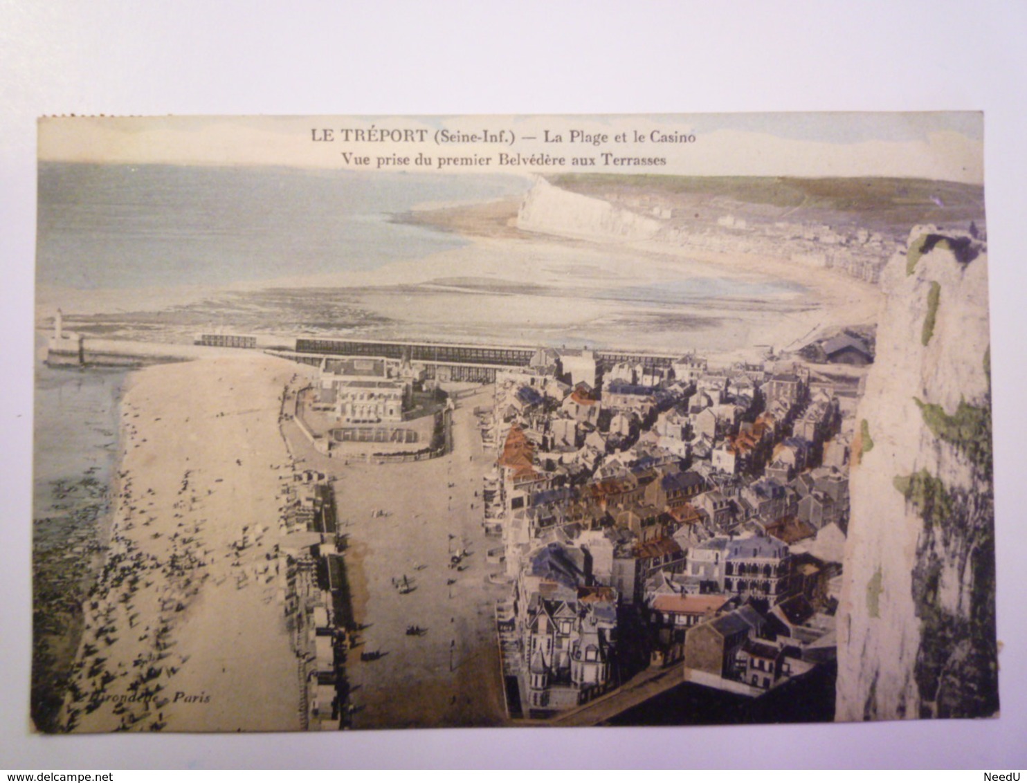 GP 2019 - 312  LE TREPORT  (Seine-Maritime)  :  La Plage Et Le Casino  -  Vue Prise Du Premier Belvédère   XXX - Le Treport