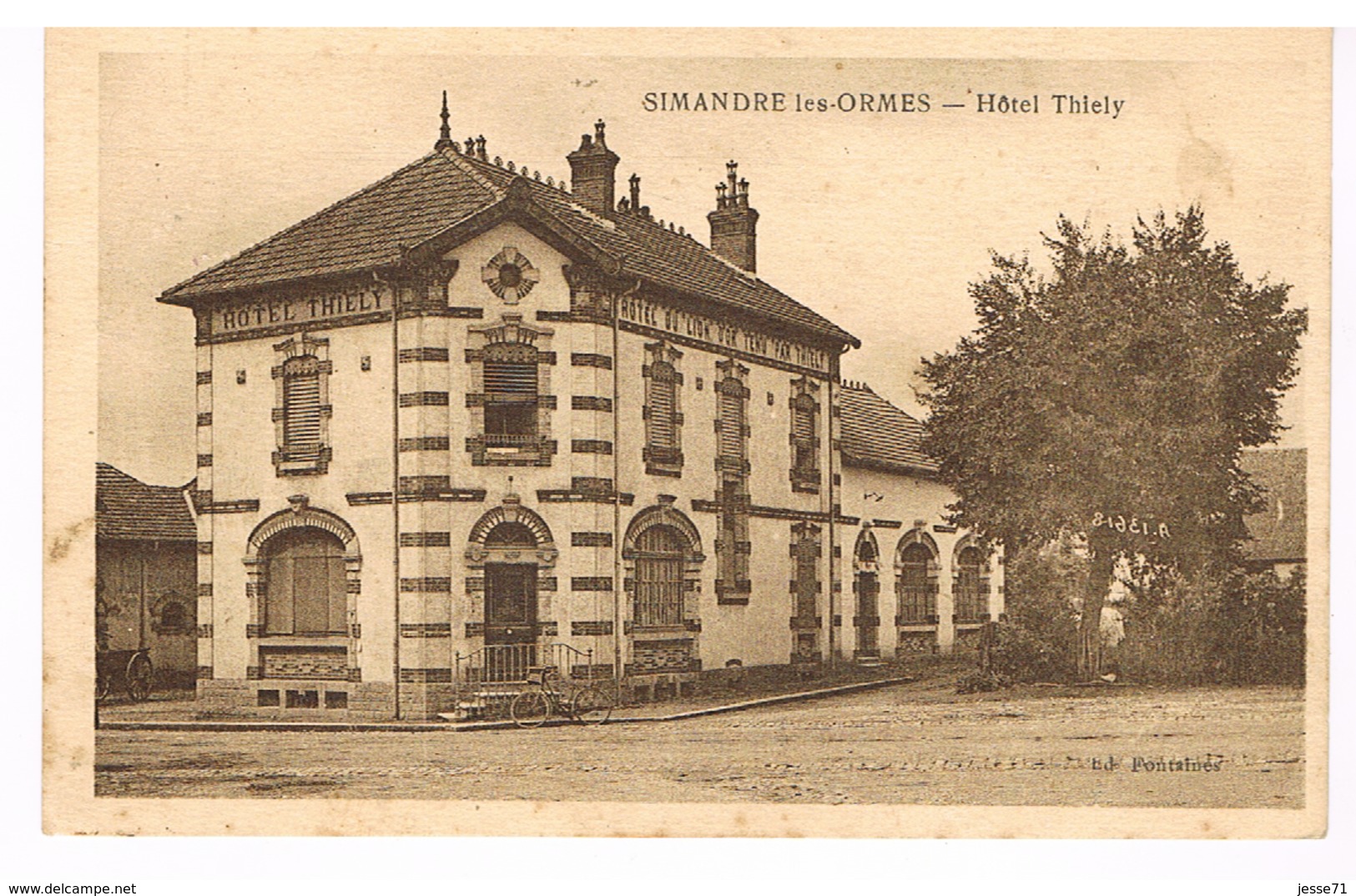 Simandre-les-Ormes - Hôtel Thiély - Other & Unclassified