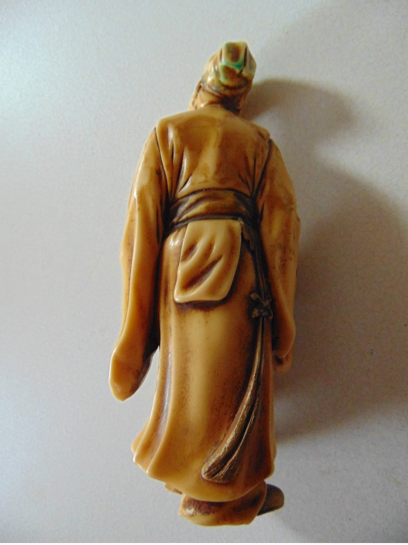 Ancienne Figurine Vieillard Chinois En Ivoire - Asian Art