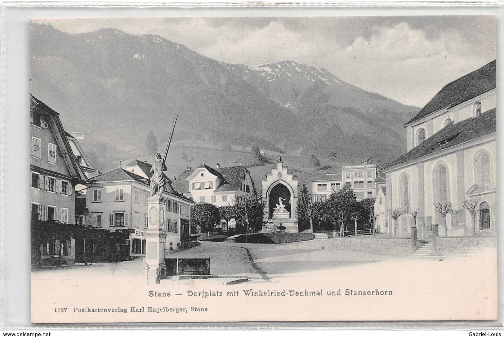 Stans Dorfplatz Mit Winkelried Denkmal Und Stanserhorn - Stans