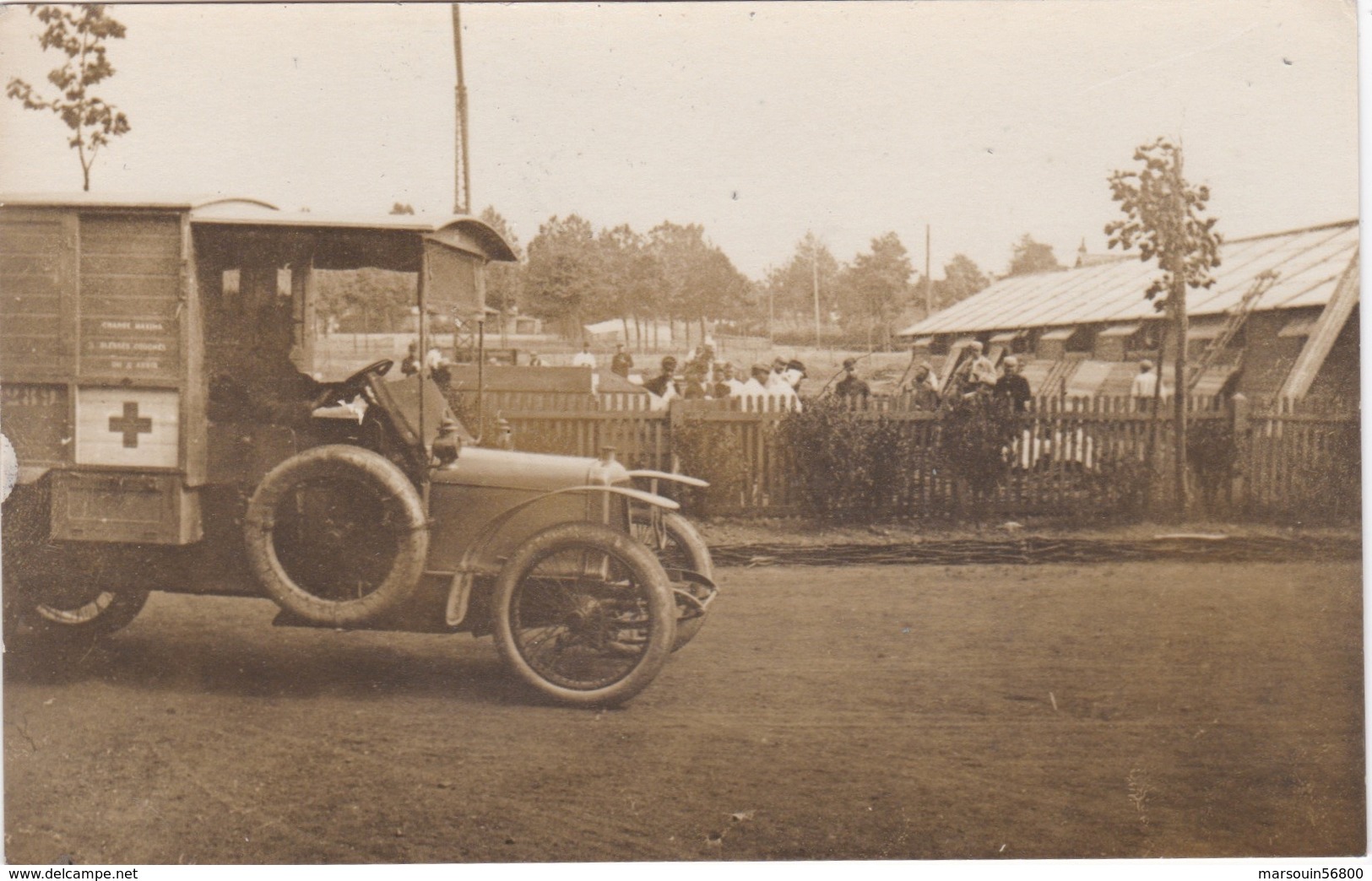 Carte Photo Ambulance Renault 11 Cv Armée Francaise WWI - Other & Unclassified