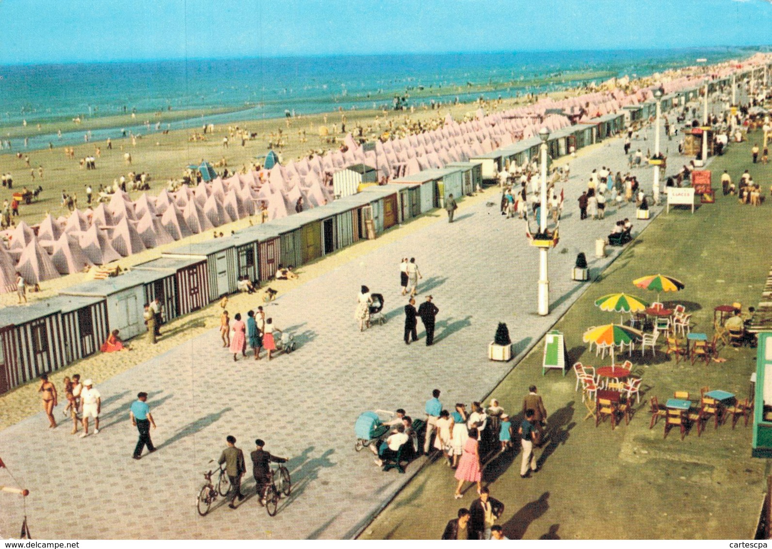 Malo Les Bains La Digue La Plage  CPM Ou CPSM - Malo Les Bains