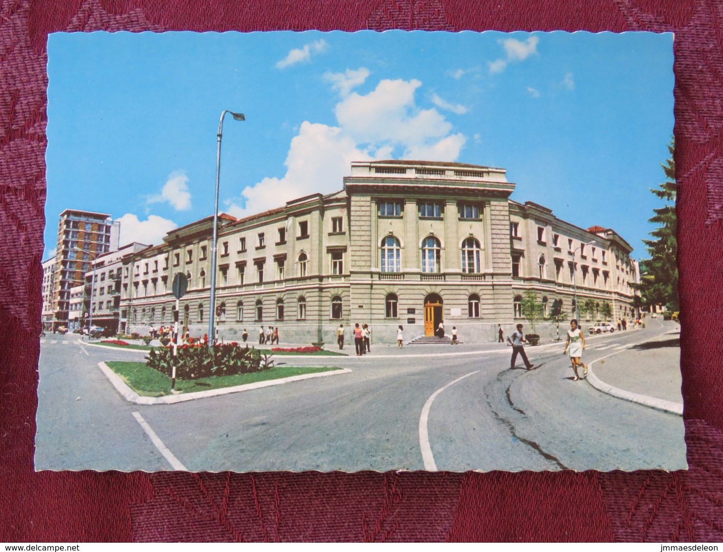 Serbia Unused Postcard Uzice Titovo Street View - Serbie