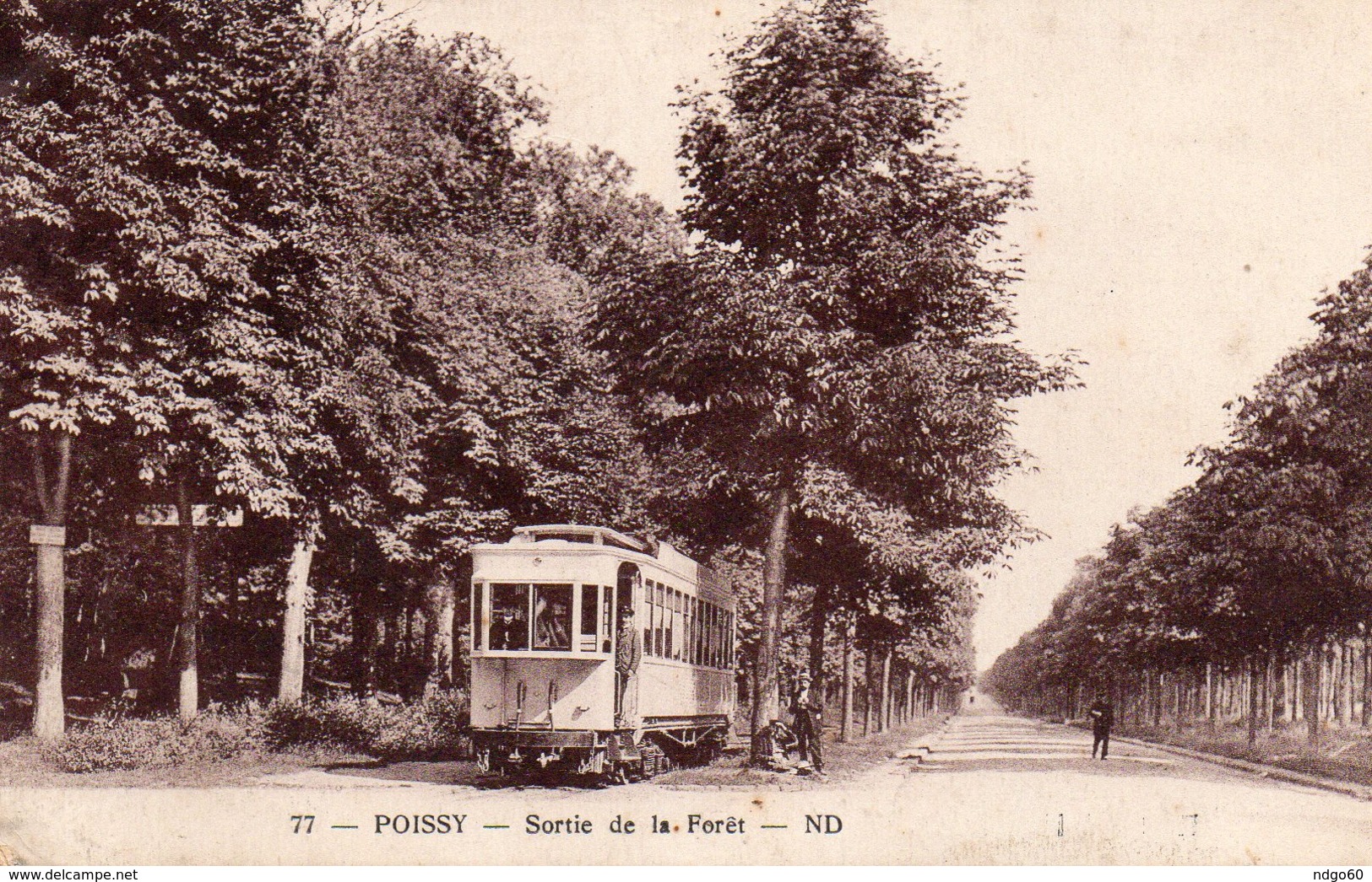 / Poissy - Sortie De La Forêt ( Tramway) - Poissy