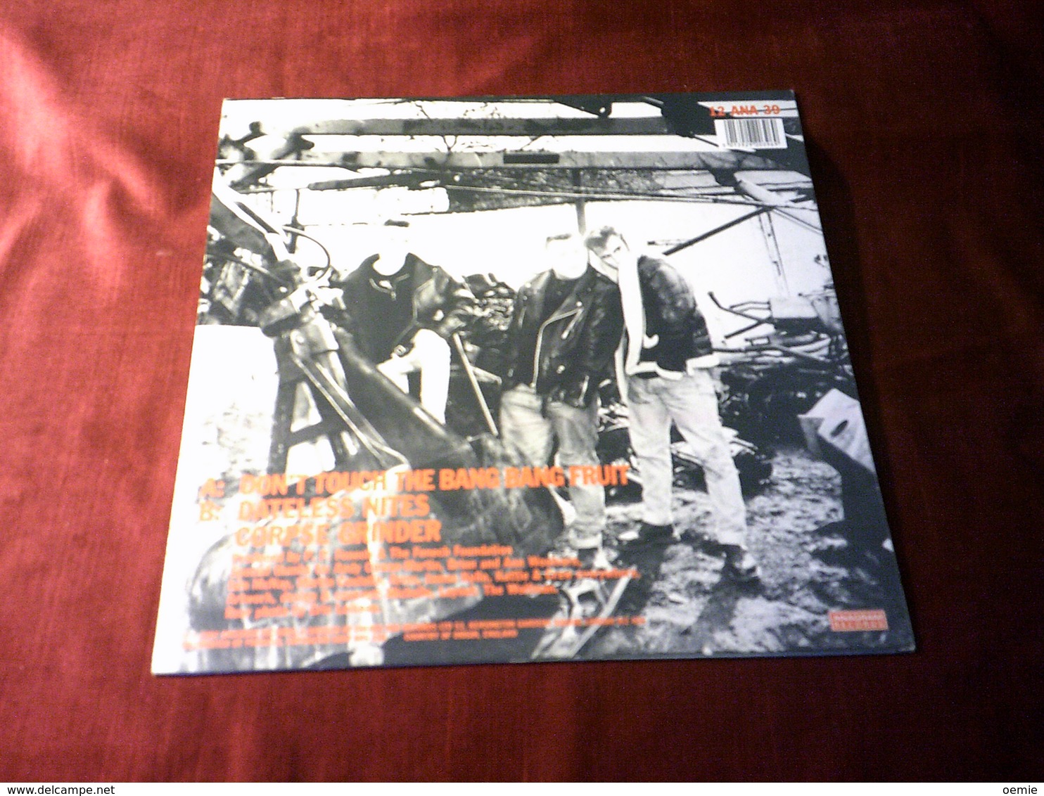 THE METEORS  °  DON'T TOUCH THE BANG BANG FRUIT - 45 T - Maxi-Single