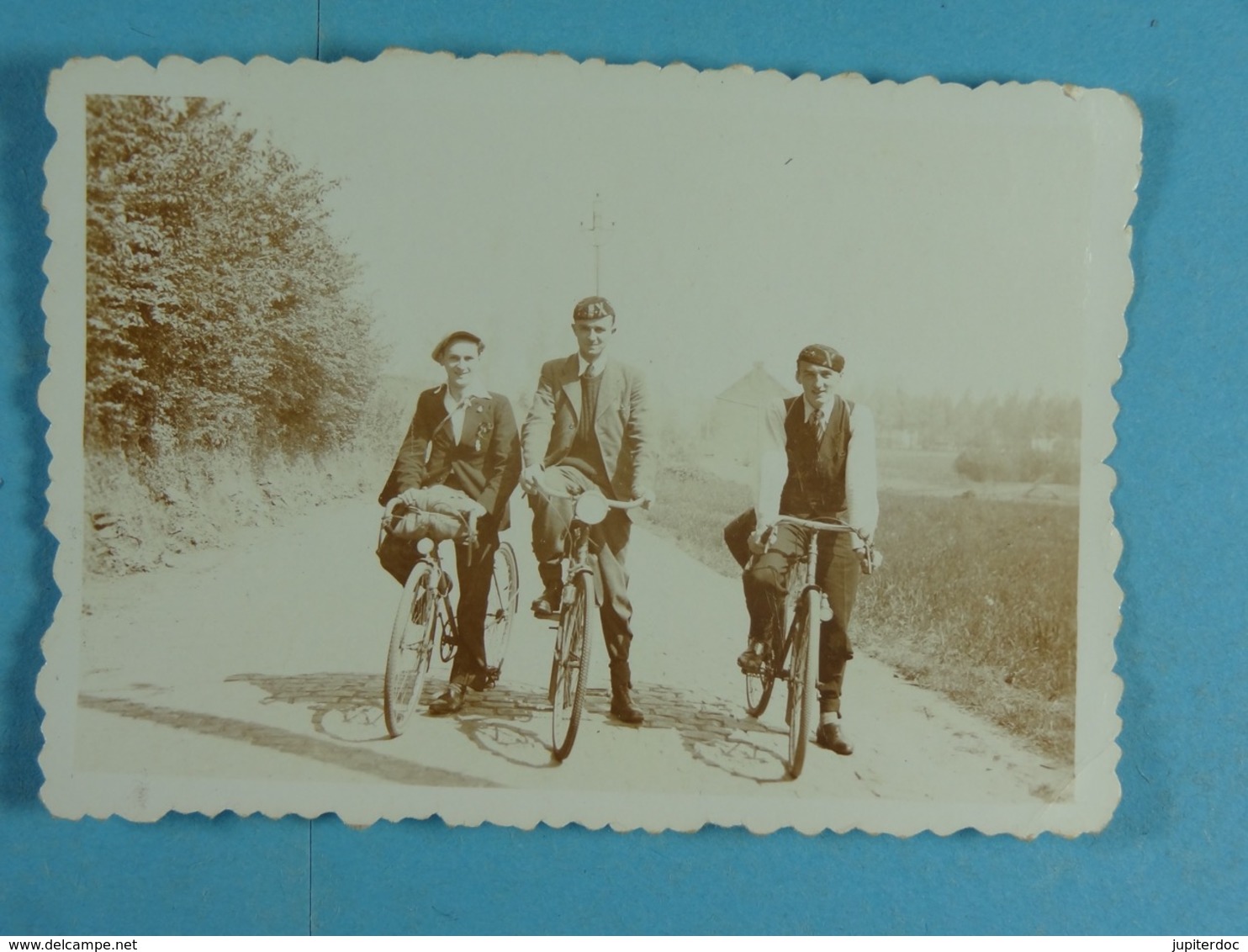 3 Photos D'amateur Retour De Louvain (vers Laneffe ?????) Le 10 Mai 1940 Jour De La Déclaration De Guerre - Guerre, Militaire