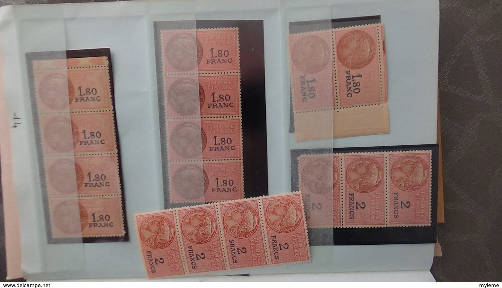 Carnet à choix de 230 timbres fiscaux avec coins datés (et date au verso) tous est **. Côte très sympa !!!