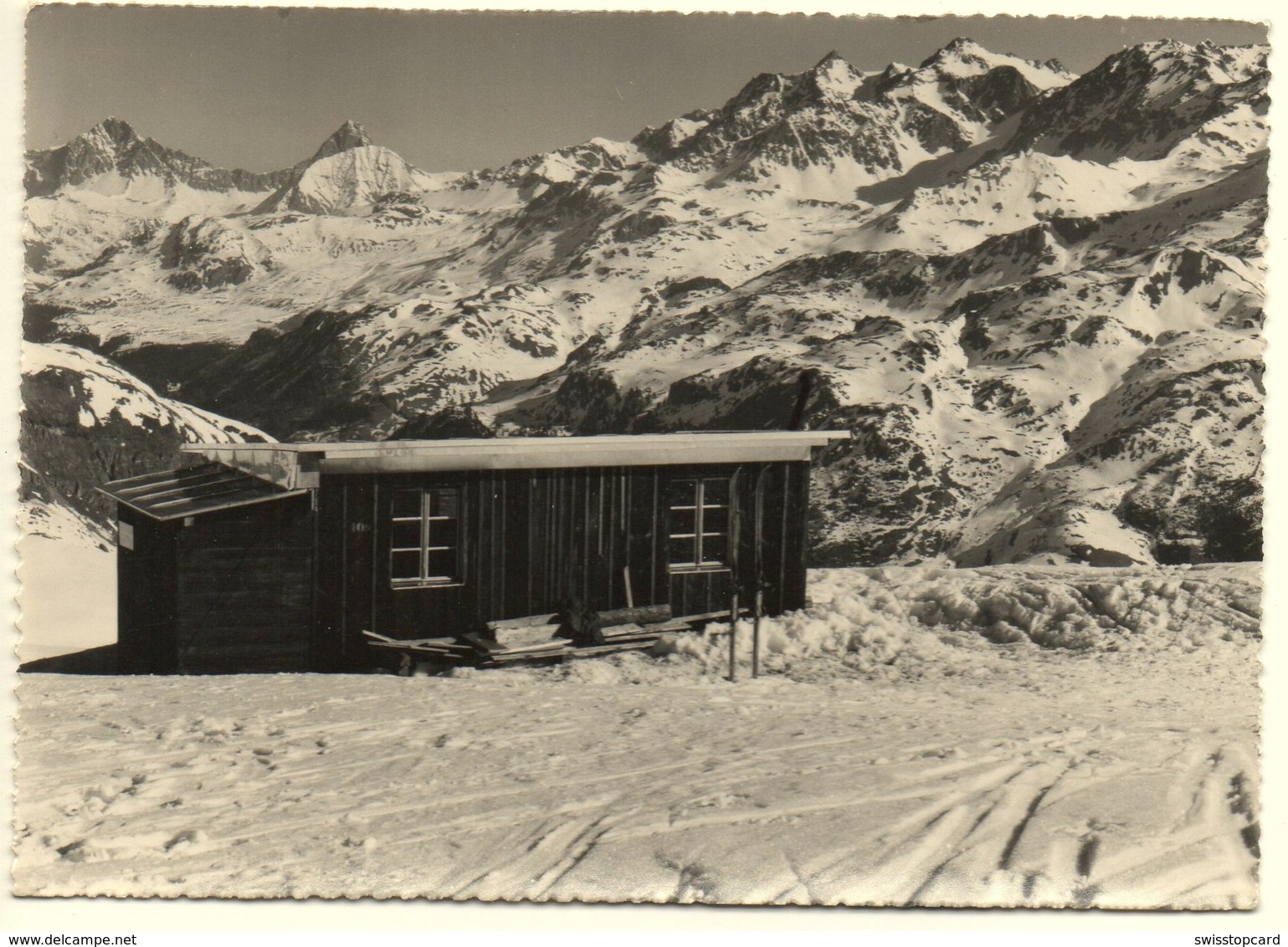 BIVIO Cuolms-Hütte Blick Auf Tinzenhorn - Bivio