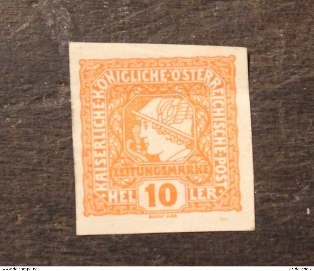 AUTRICHE 1916 TIMBRE NEUF AVEC TRACE DE CHARNIERE 10 Heller - Unused Stamps