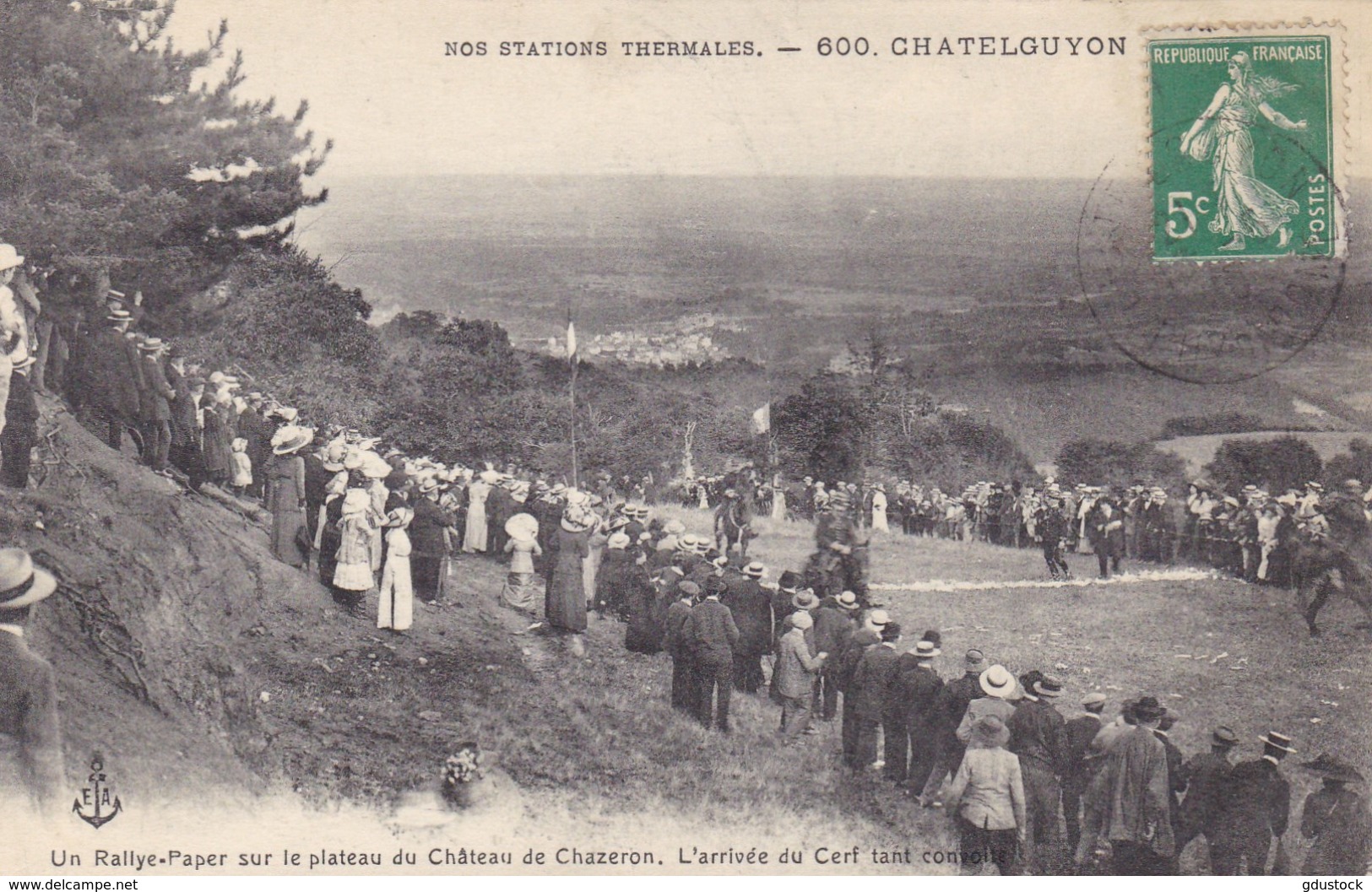 Puy-de-Dôme - Chatelguyon - Un Rallye-Paper Sur Le Plateau Du Château De Chazeron - L'arrivée Du Cerf Tant Convoité - Châtel-Guyon
