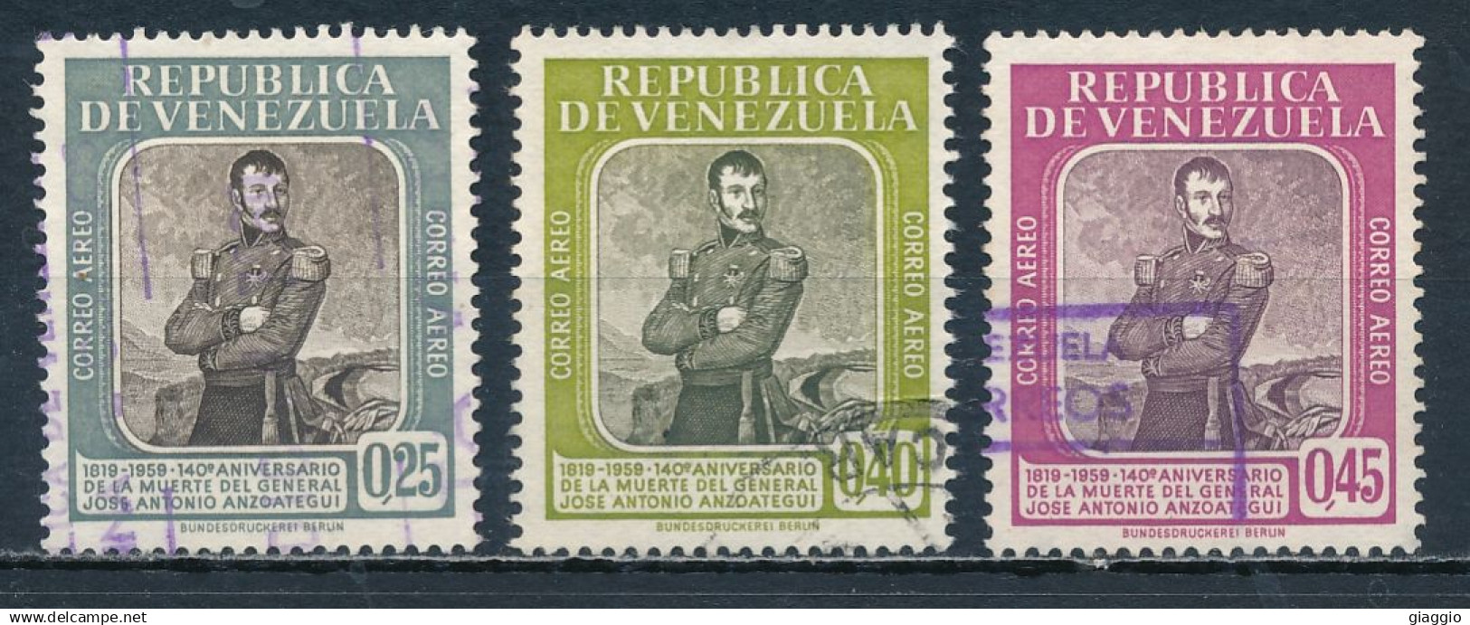 °°° VENEZUELA - Y&T N°723/24 PA - 1960 °°° - Venezuela