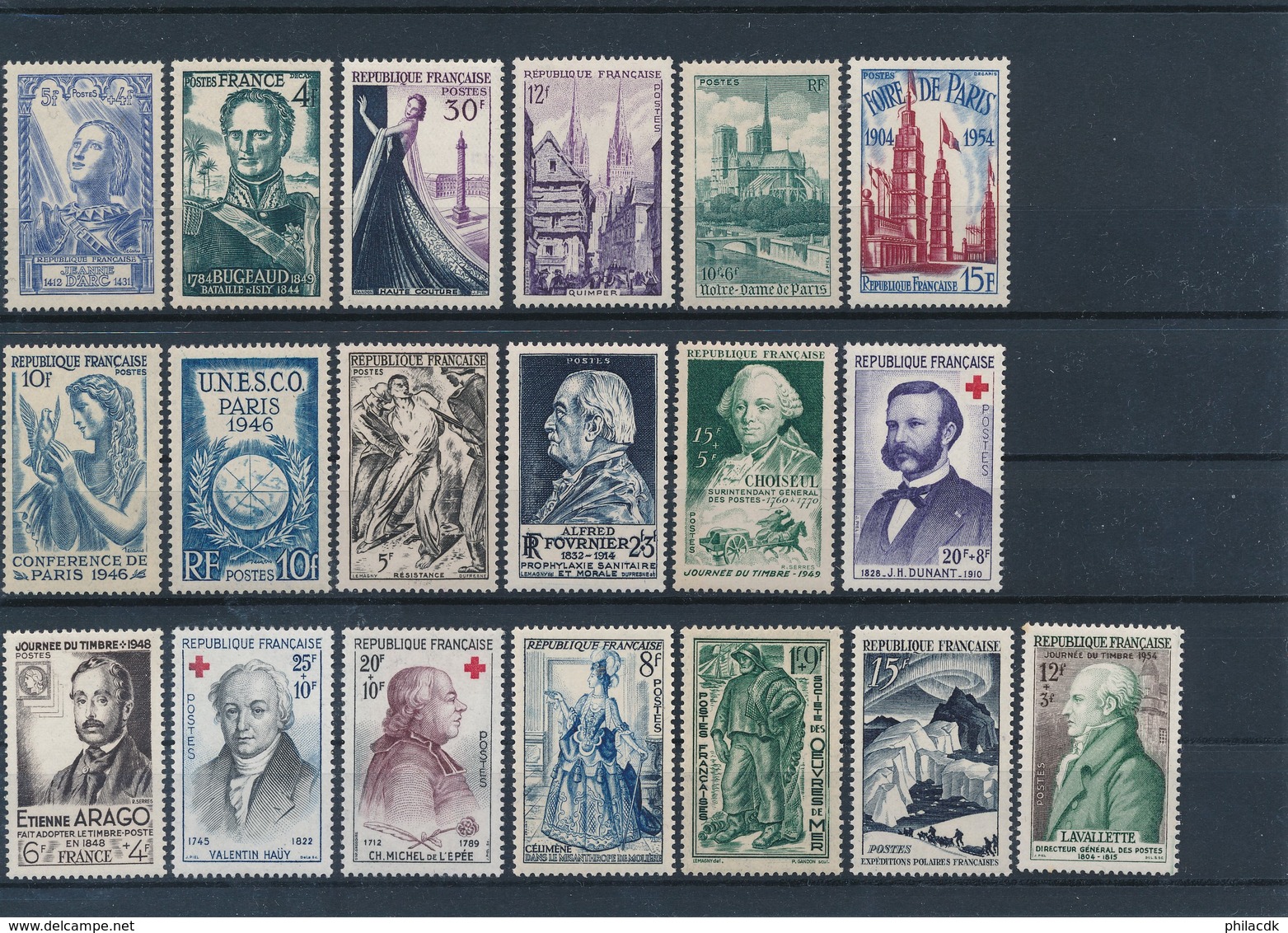 FRANCE - LOT DE 19 TIMBRES NEUFS** SANS CHARNIERE - COTE YT : 30€70- 1941/59 - Collections