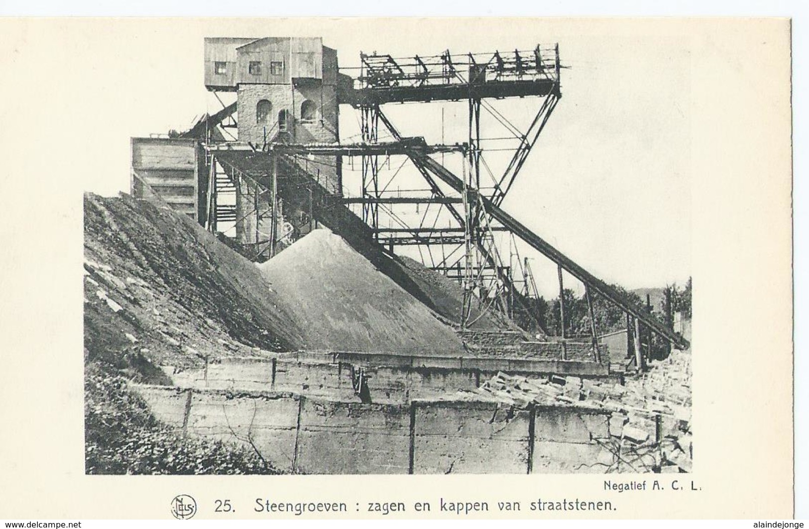 De Belgische Landschappen - 25 Steengroeven : Zagen En Kappen Van Straatstenen - Andere & Zonder Classificatie