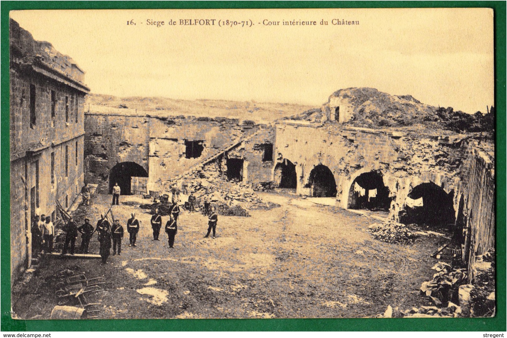 90 -Siège De BELFORT - Cour Intérieure Du Château - Belfort – Siège De Belfort