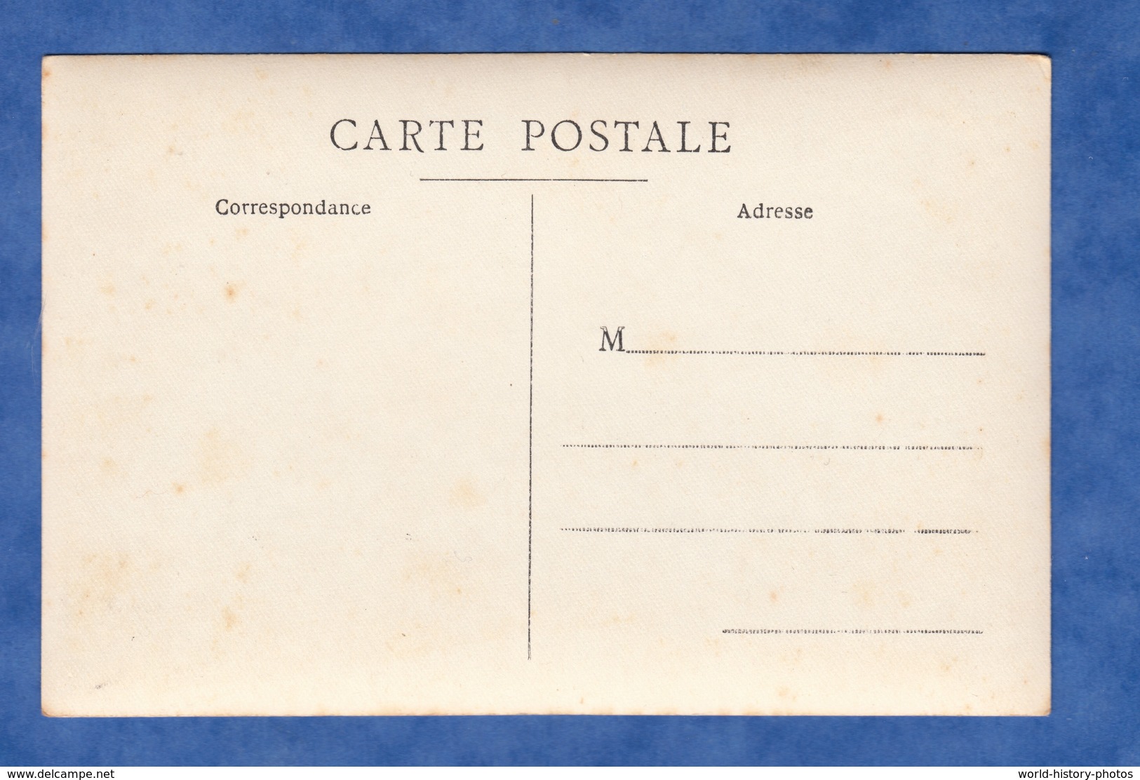 CPA Photo - Portrait Studio D'un Poilu Du 34e Régiment - Voir Uniforme - Officier ? - Guerre 1914-18