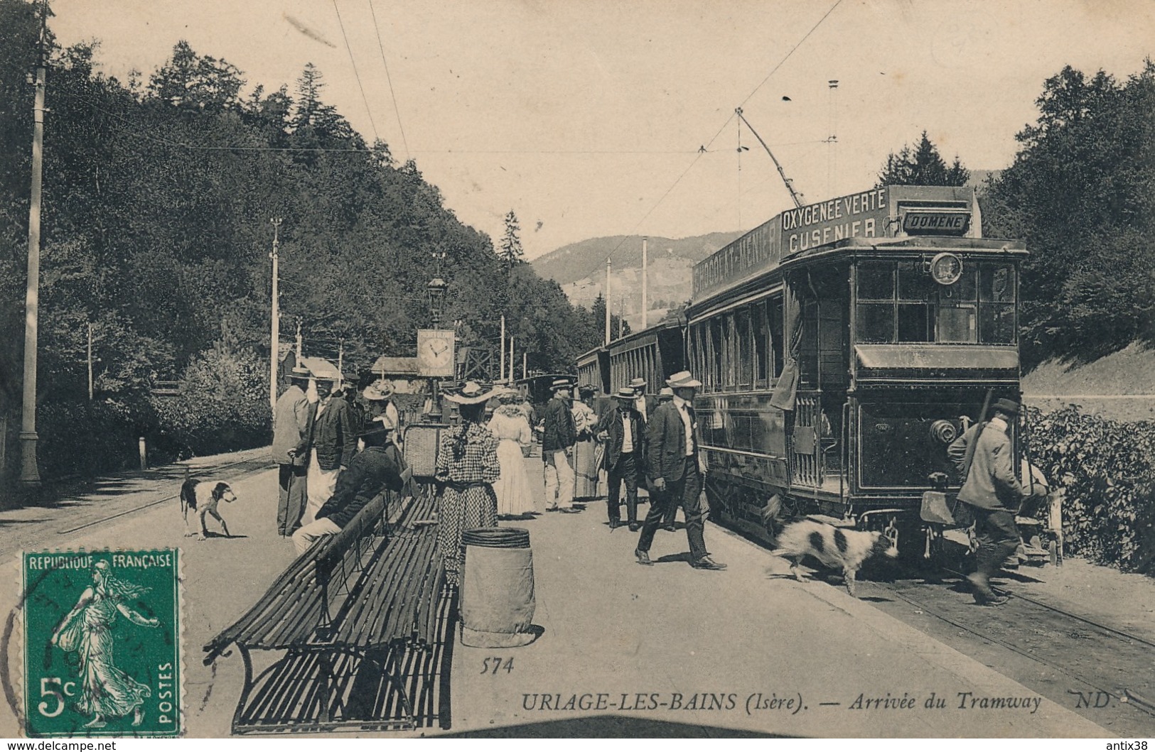 N71 - 38 - URIAGE-LES-BAINS - Isère - Arrivée Du Tramway - Uriage