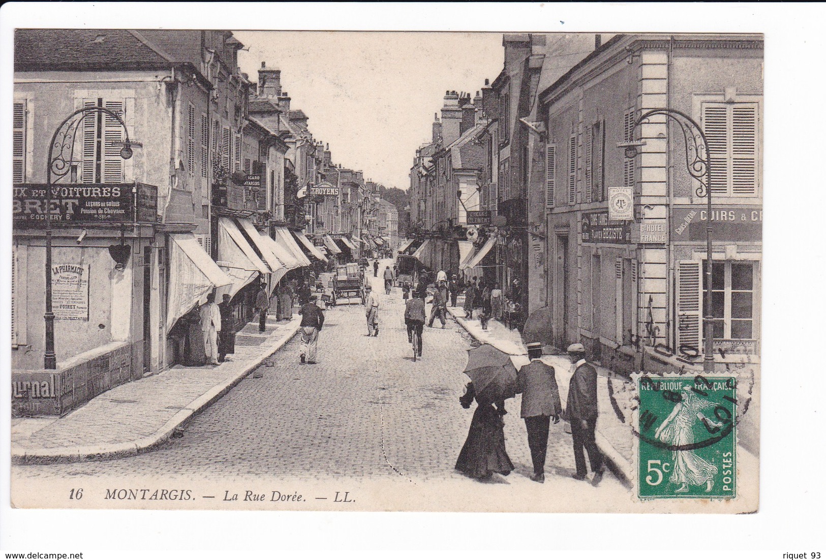 16 - MONTARGIS - La Rue Dorée - LL - Montargis