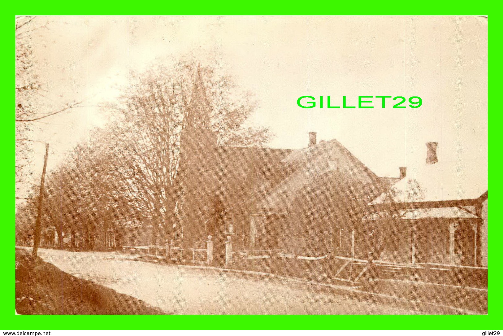 FRANKLIN, QUEBEC - L'ÉGLISE UNIE, LA MAISON DU PASTEUR ET CELLE DE M. THOMAS BLAIR (1910) - IMP. CHAMPOUX - - Autres & Non Classés