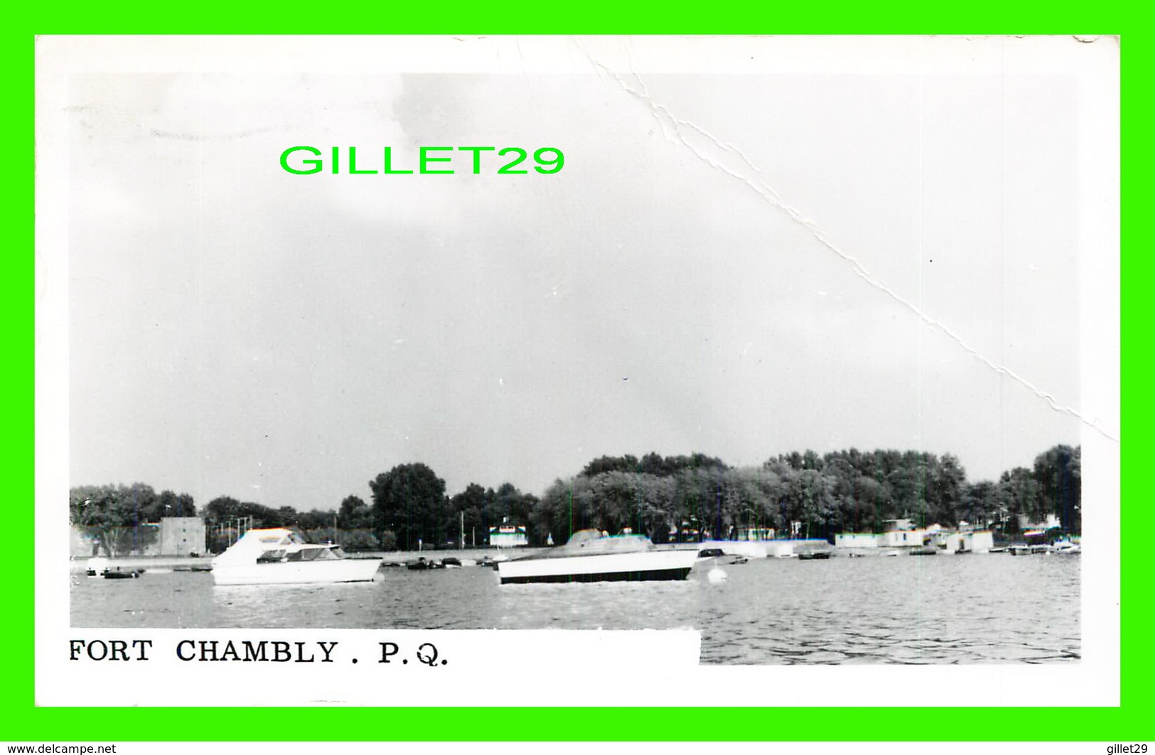 CHAMBLY, QUEBEC - VUE DE LA MARINA DU FORT CHAMBLY - VRAI CARTE-PHOTO - CIRCULÉE EN 1969 - - Autres & Non Classés