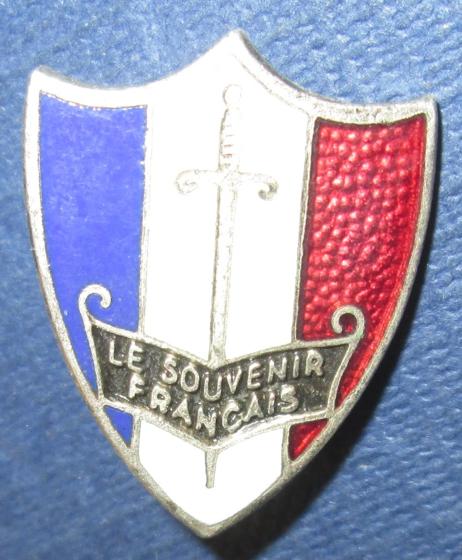 Insigne  "Le Souvenir Français"-Augis - 1914-18