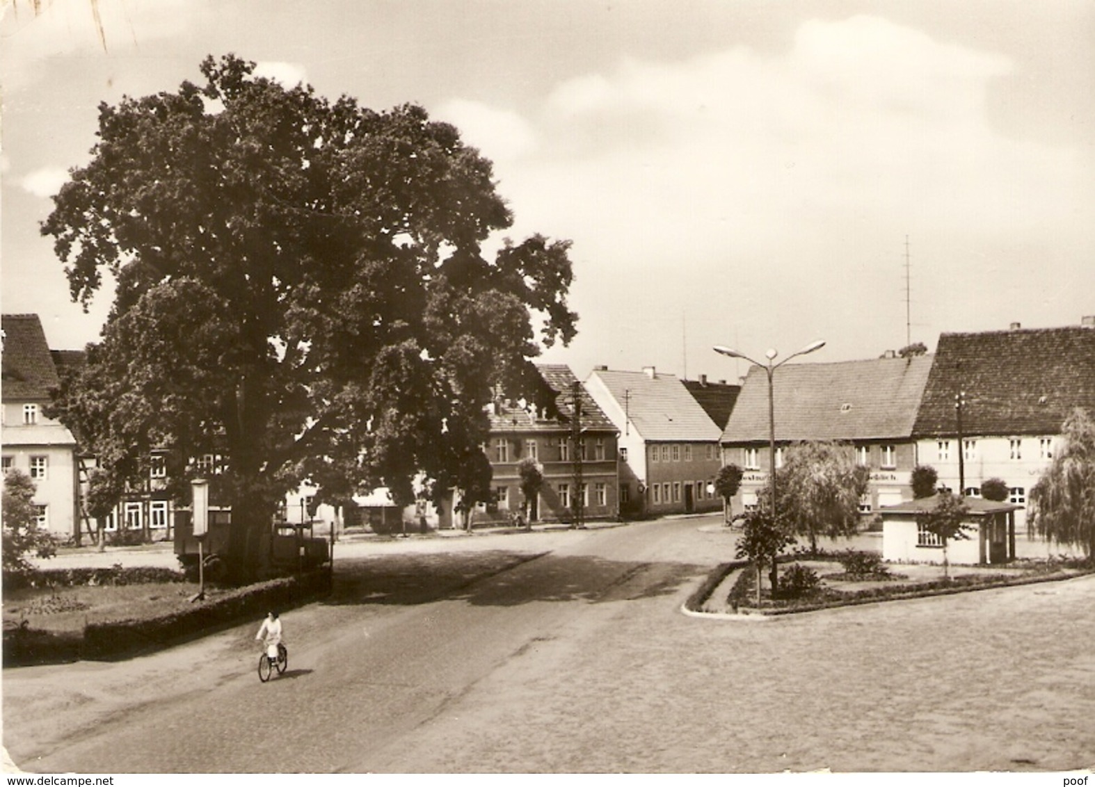 Uebigau : Marktplatz - Wahrenbrueck