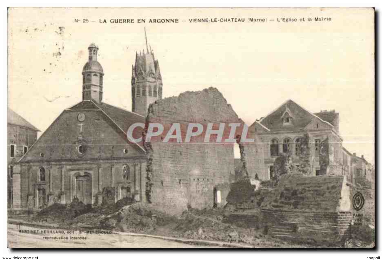 CPA La Guerre En Argonne Vienne Le Chateau L Eglise Et La Mairie Militaria - Autres & Non Classés