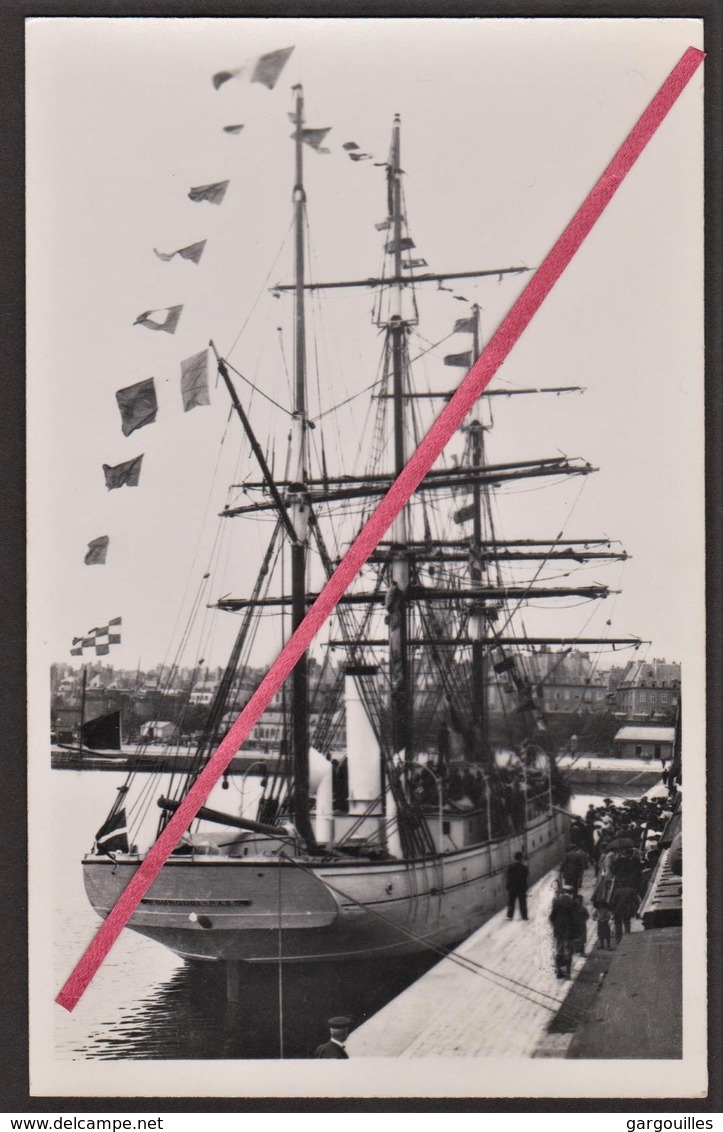 Carte Photo "POURQUOI PAS" Du Commandant "CHARCOT" à Saint-Malo _Expédition Polaire Antartique _ Bateau, Canot, Marin - Misiones