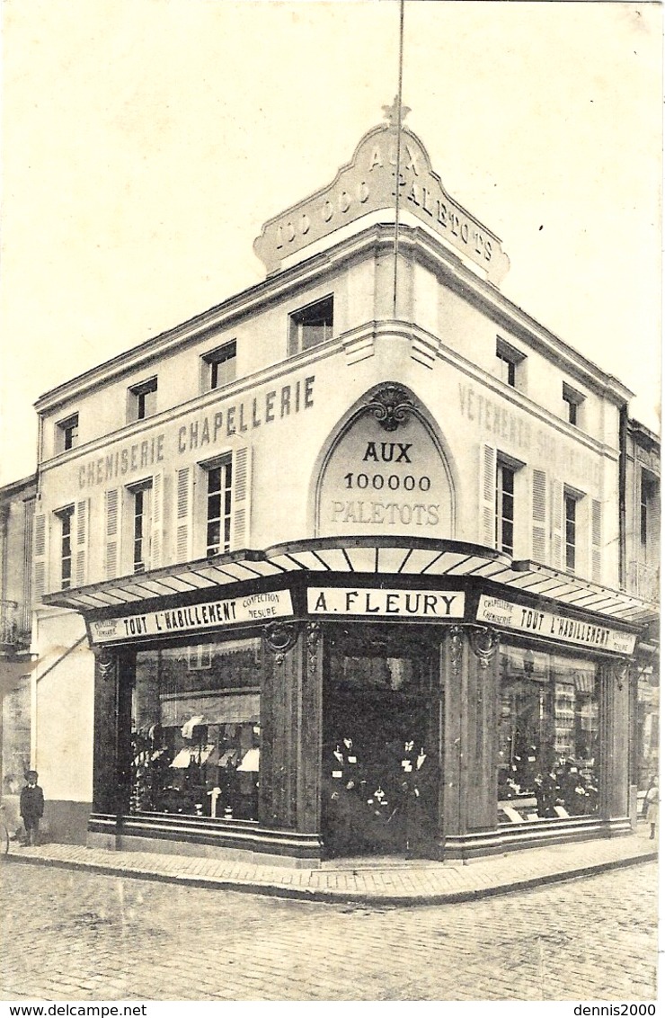 CARTE-PHOTO - Aux 100.000 PALETOTS - A. FLEURY - Inscrit "Angoulême " Au Dos - Magasins