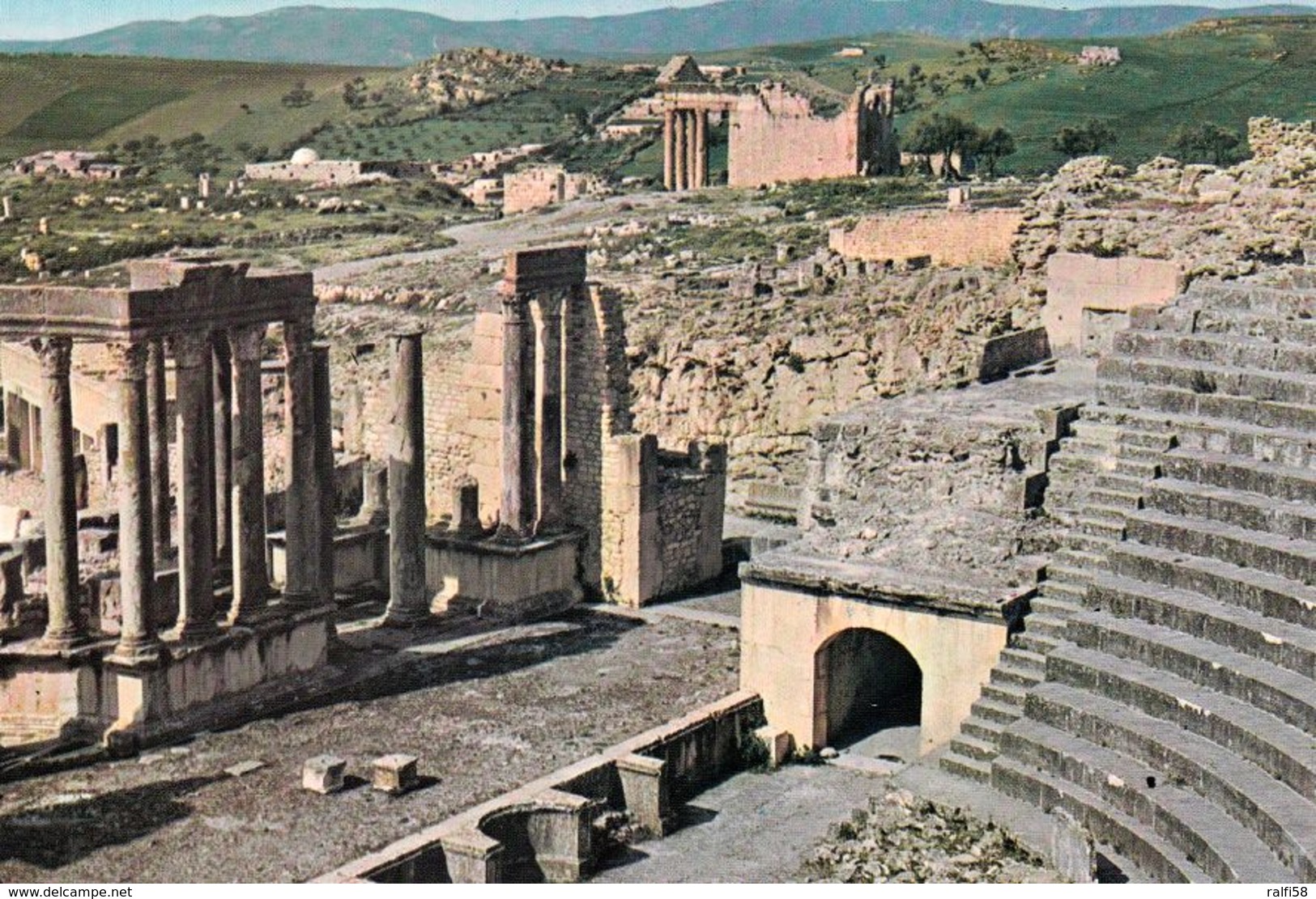 1 AK Tunesien * Römische Ruinen In Der Antiken Stadt Thugga - Heute Dougga - Seit 1997 UNESCO Weltkulturerbe * - Tunesien