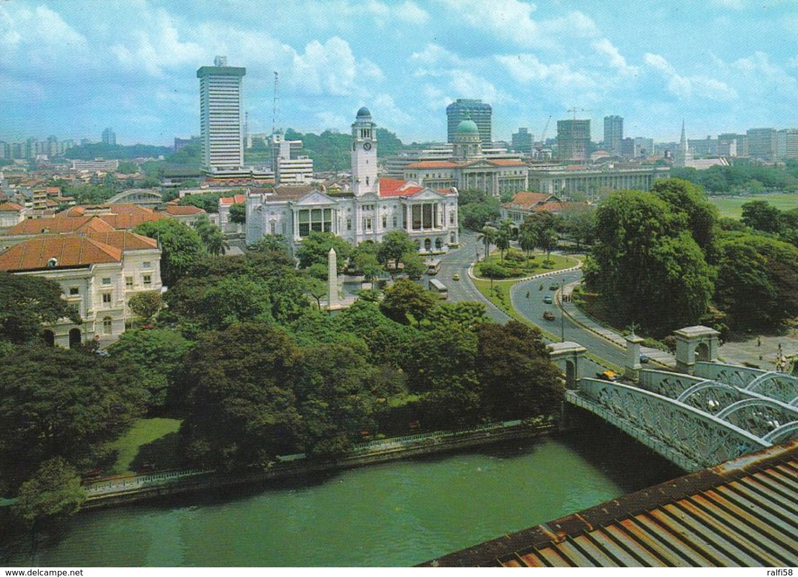 1 AK Singapur * Singapore’s Empress Place, Anderson Bridge And The Victoria Memorial Hall * - Singapur