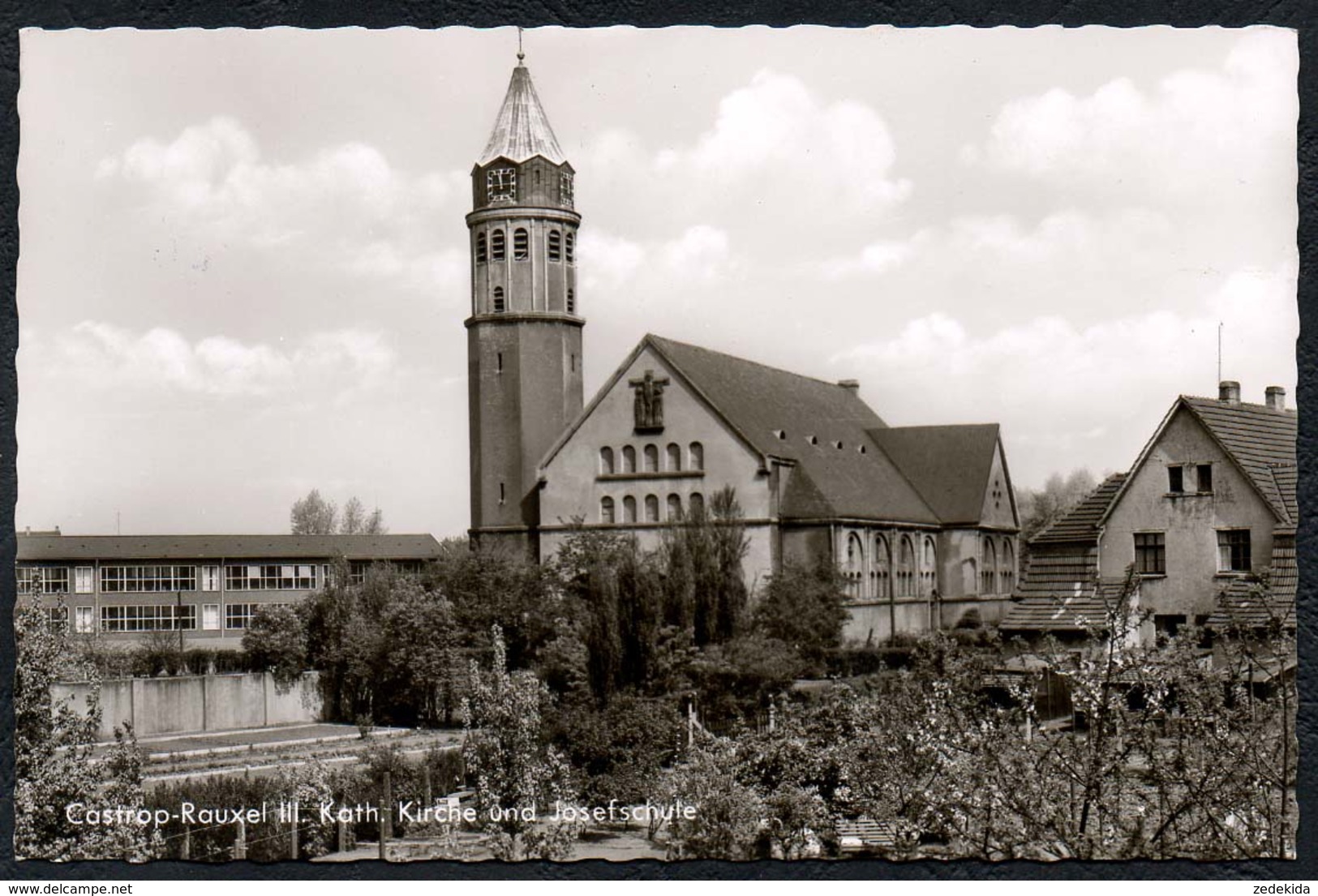 C2902 - TOP Castrop Rauxel - Karth. Kirche Und Josefschule Schule - Cramer - Castrop-Rauxel