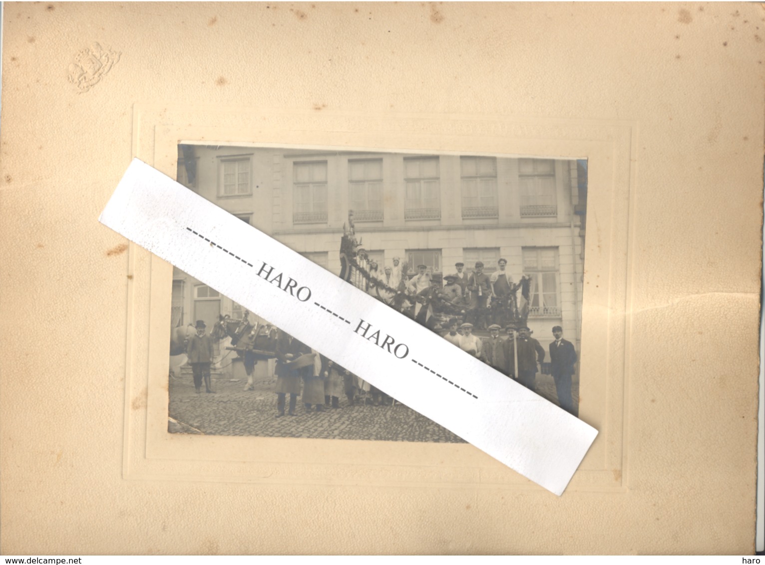 STAVELOT - Photo Sur Carton - Char Sur La Place Du Marché - Laetare , Carnaval 19000.  (b247) - Lieux