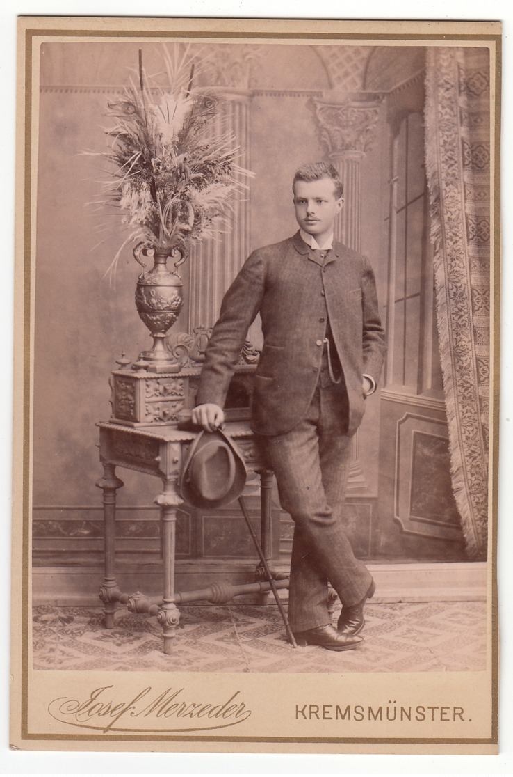 Photografie: Josef Merzeder, Kremsmüster - Portrait, Feiner Junger Mann Herr Homme Man Gentleman #13 KAB / Cdv - Oud (voor 1900)