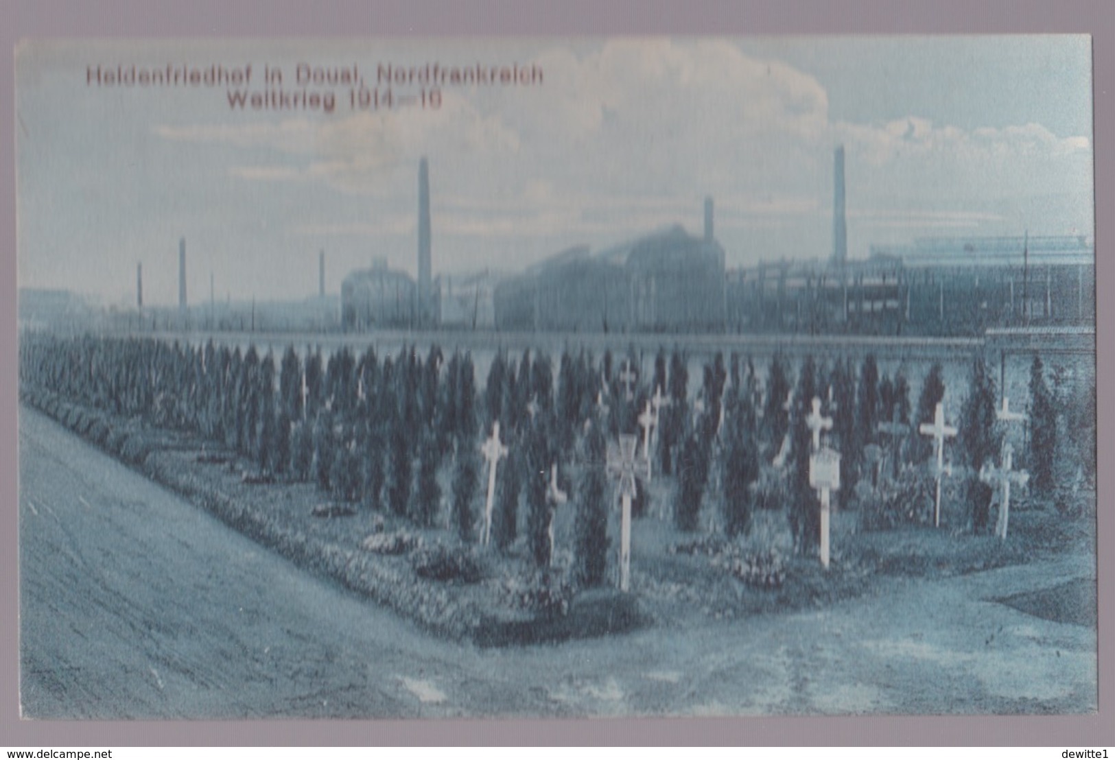 Douai. Cimetière  14-18.  Heldenfriedhof In Douai - Douai