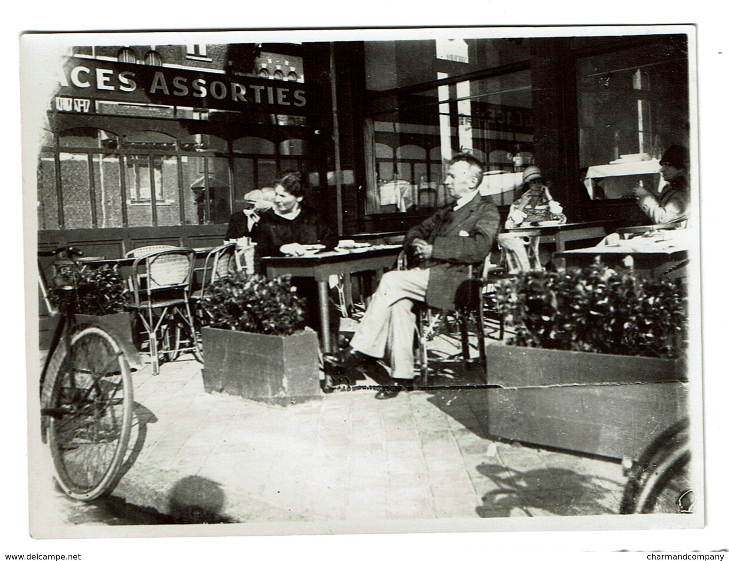 Photo 11,5 Cm X 8,5 Cm - Middelkerke 1929 - Terrasse Du Glacier - 2 Scans - Blankenberge