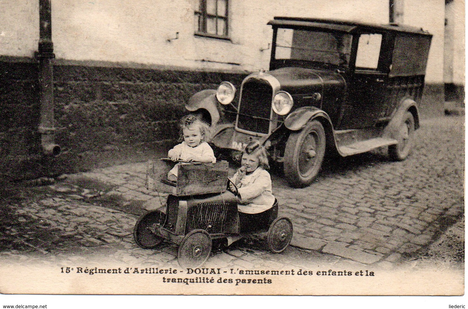 Douai : L'amusement Des Enfants (voiture) - Douai