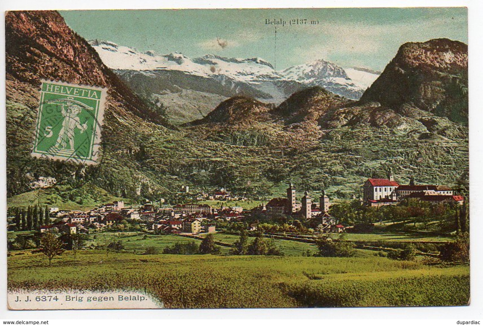 SUISSE / LOT de 460 cartes postales, anciennes et plus récentes, plus vues de carnets, le tout en très bon état.