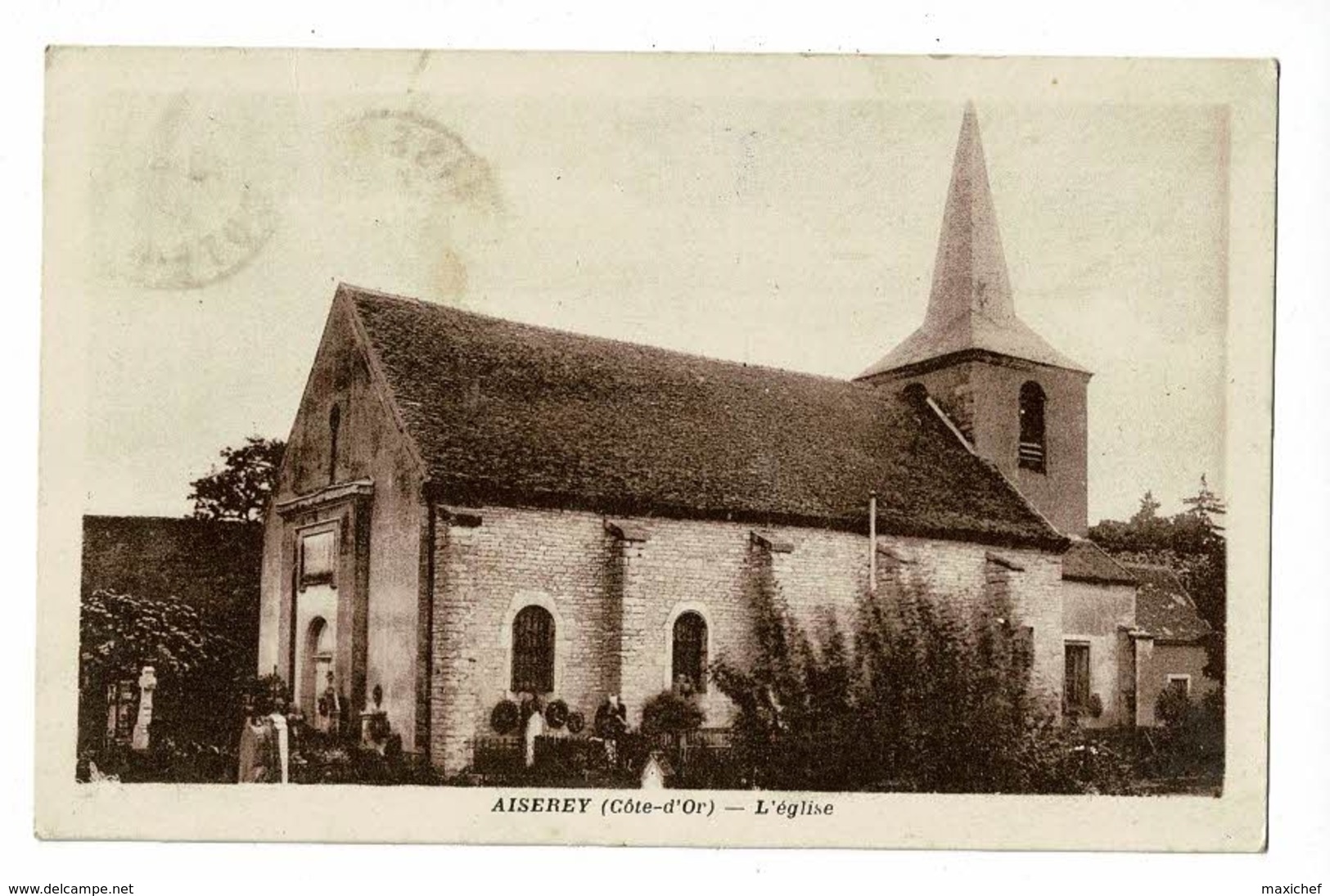 Aiserey - L'Eglise Au Milieu Des Tombes Du Cimetière - Circulé 1933 - Autres & Non Classés