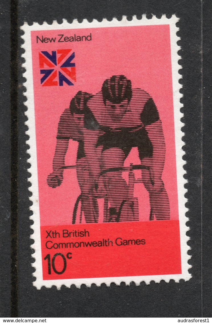 1974 COMMONWEALTH GAMES Value: 18c Red Men's Cycling  MNH Stamp S.G. No. 1043 NEW ZEALAND - Neufs