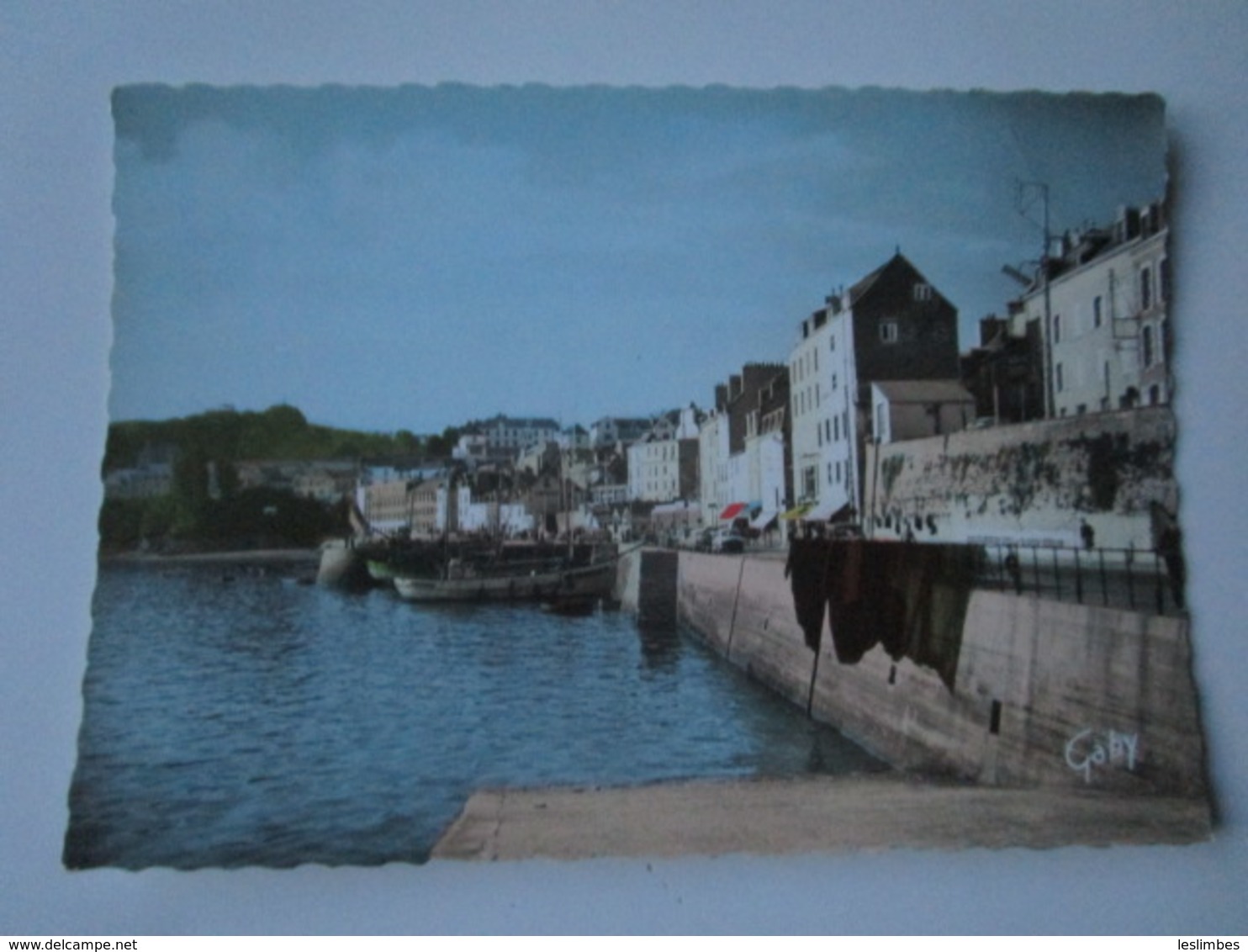 Douarnenez. Le Port De Peche. Gaby 10 - Douarnenez