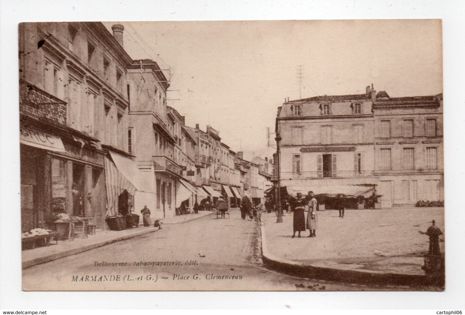 - CPA MARMANDE (47) - Place G. Clémenceau 1925 - Edition Delhourme - - Marmande