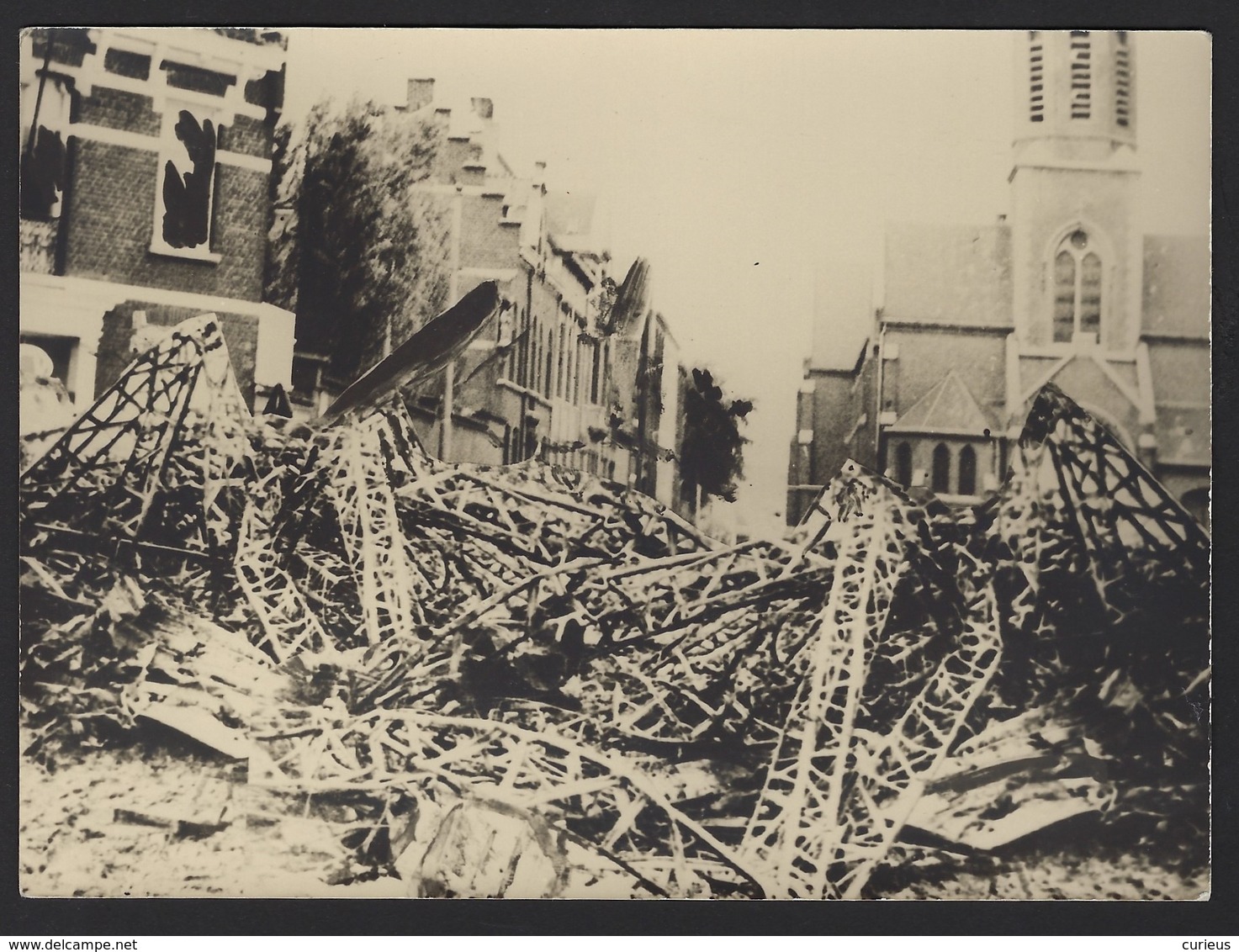 GENT * OUDE FOTO * SINT AMANDSBERG * NEERGESTORTE ZEPPELIN * 16.5 X 12 CM * ACHTERGROND KERK SINT AMANDUS - Gent