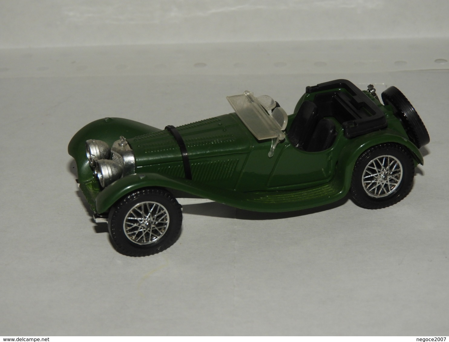 Port Gratuit : Solido : Jaguar SS100  1938 - Solido