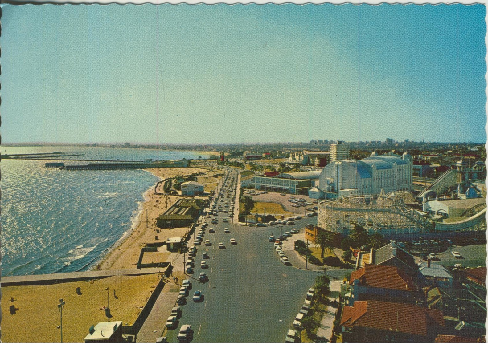 Melbourne V. 1974  St. Kilda Beach,Esplanade And Luna Park  (55390) - Melbourne