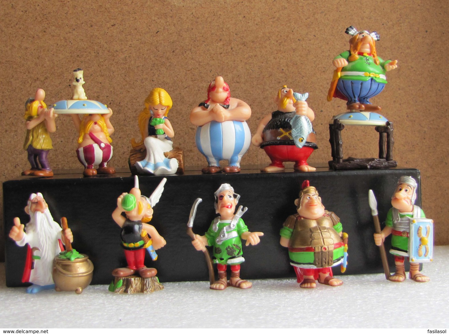 Kinder 2001 : Série Complète Allemande : Astérix Und Die Romer (10 Figurines Avec 2 BPZ) - Asterix & Obelix